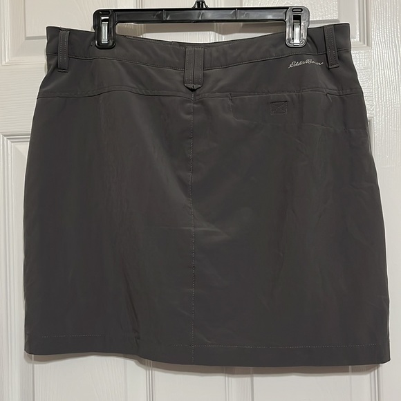 Eddie Bauer Gray Skort Size 10 - Picture 5 of 8